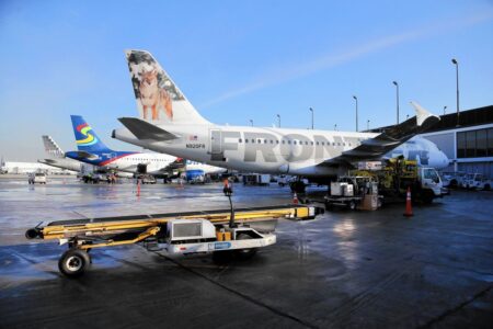 Frontier Airlines to begin flying out of Midway Airport in April