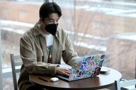 Chicago-area college students cope with the return to remote instruction: ‘It just feels like last year’