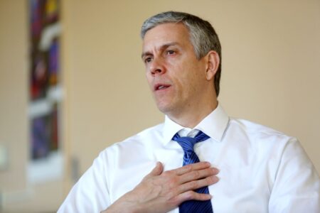 Arne Duncan rips Mayor Lori Lightfoot’s gang assets seizure plan as he eyes a possible run against her