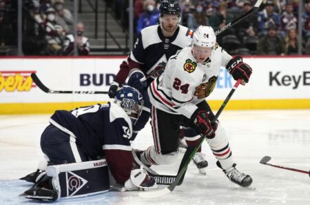 Chicago Blackhawks fall 2-0 to the Colorado Avalanche after a promising start against the Western Conference leaders: ‘Mistakes will cost you’