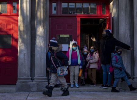 Chicago Public Schools would cancel Wednesday classes if teachers union votes today to refuse in-person work