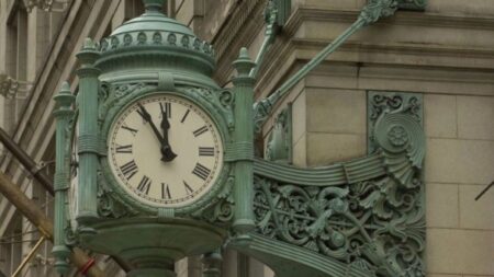 Vivid Seats moving headquarters to offices above historic Marshall Field building on State Street