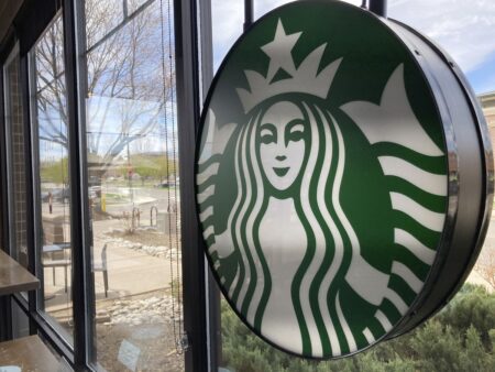 Starbucks nixes vaccine mandate after Supreme Court ruling