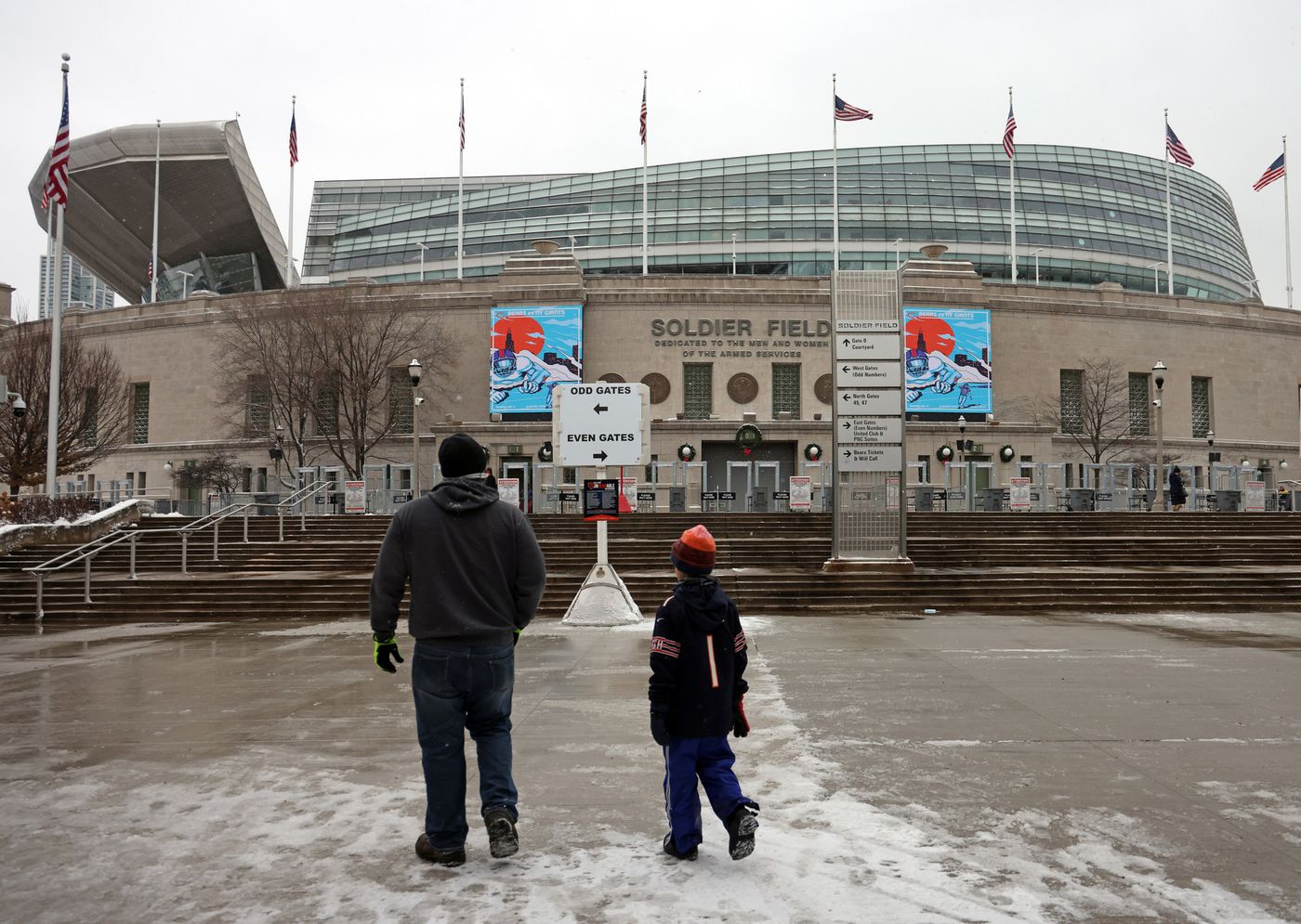 Fans arrive to Soldier Field before the Bears-Giants game on Jan. 2, 2022.