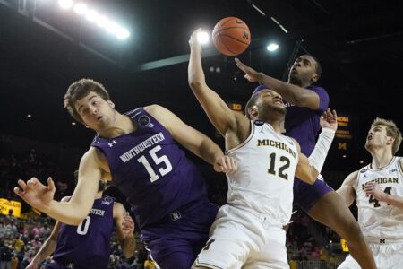 Northwestern misses a potential winning 3-pointer at the buzzer in a 72-70 loss at Michigan