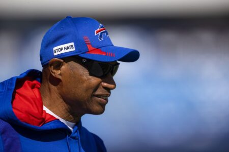 The Chicago Bears will interview Leslie Frazier for their head coaching vacancy. Here’s what to know about the Buffalo Bills defensive coordinator.