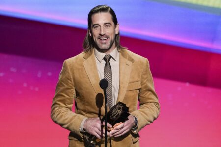 Green Bay Packers quarterback Aaron Rodgers wins his 4th MVP award at NFL Honors