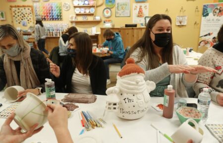 The hot new meetup in Naperville is alcohol-free, with hundreds of women joining: ‘When people are sober you can make authentic connections.’