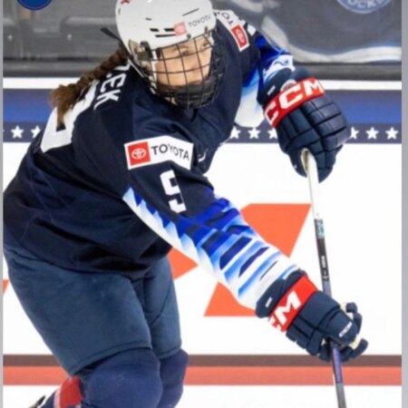 Buffalo Grove’s Megan Bozek continuing Olympic journey, playing women’s ice hockey in Beijing: ‘Her persistence and determination is on display’