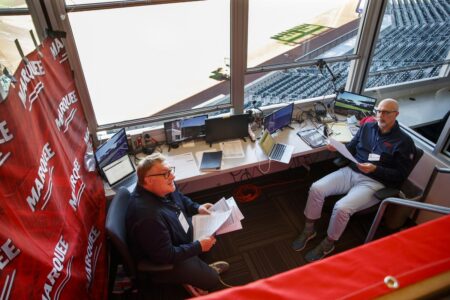 Jon Sciambi and Jim Deshaies agree to multiyear extensions with Marquee Sports Network as the Chicago Cubs TV broadcast team