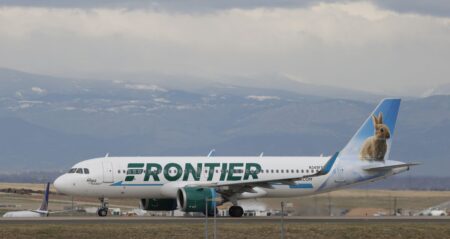 Frontier bids $3B for Spirit hoping for major budget carrier