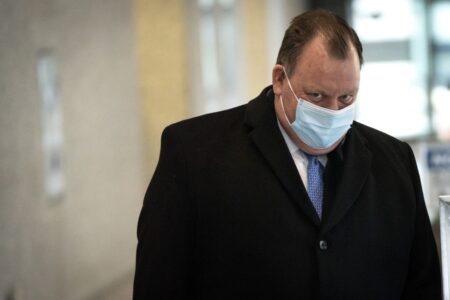 ‘Lie until you get caught’: Prosecutor in closing arguments says Ald. Patrick Daley Thompson tried to deceive regulators about debt with failed bank