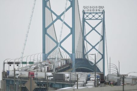Blockade at U.S.-Canada border to Detroit could undermine auto supply chains