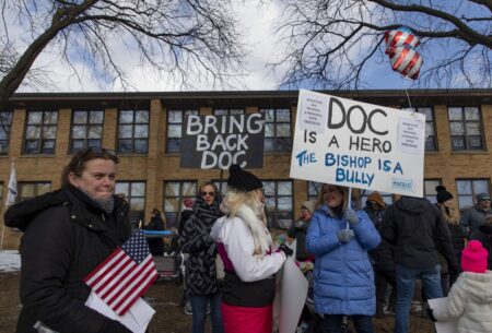 Catholic school principal ousted after defying Chicago Archdiocese COVID-19 mask protocol