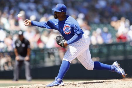 Chicago Cubs reliever Mychal Givens makes his spring debut, and veteran righty Jesse Chavez is added to the roster