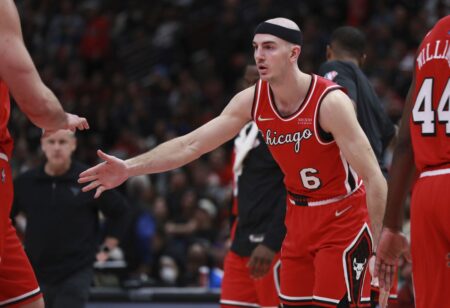 Alex Caruso trying to manage his back pain down the stretch, but the Chicago Bulls guard is ‘just not right’