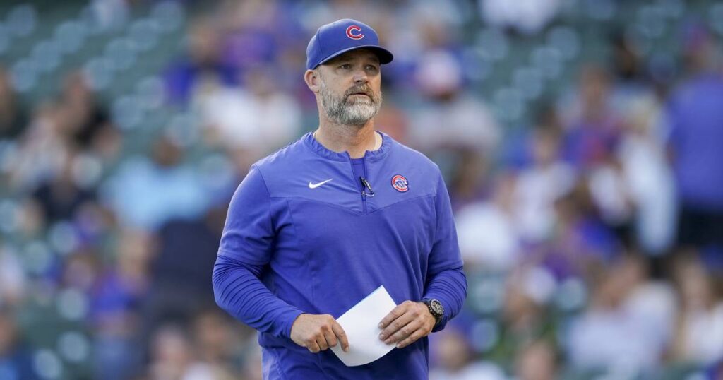 Chicago Cubs manager David Ross apologizes for gesture caught on TV: ‘I should definitely know better’