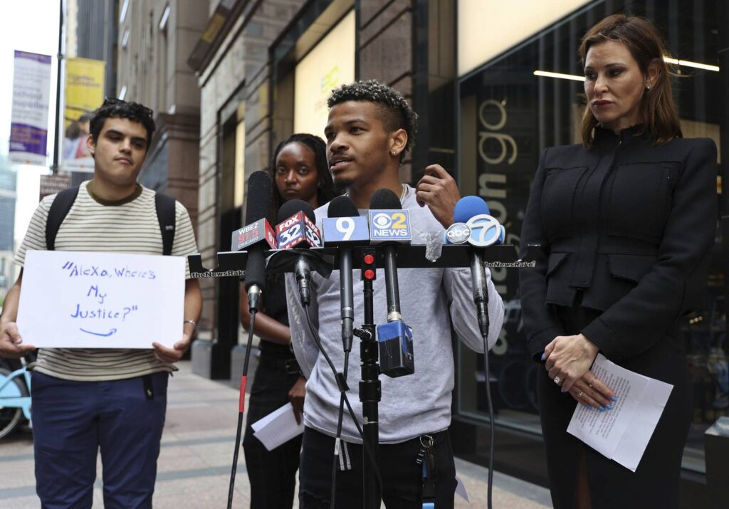 Amazon workers in Joliet file complaints with the EEOC alleging racist work environment
