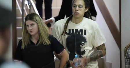 Russian trial of American basketball star Brittney Griner begins