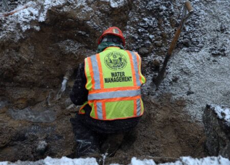 Water shutoffs for bill nonpayment now banned for Chicago’s residential customers