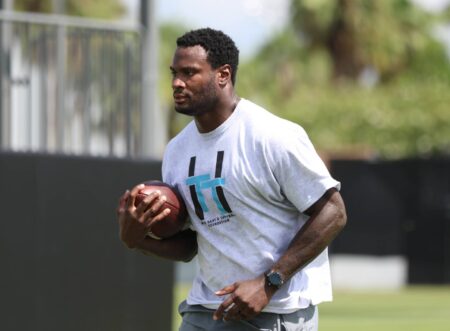 Former UCF RB Latavius Murray waits his turn for another NFL shot