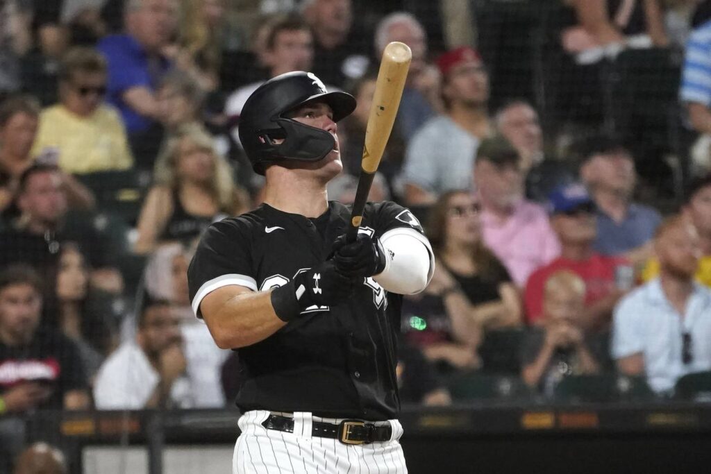 Johnny Cueto’s strong start and Gavin Sheets’ heroics lead the Chicago White Sox to a 3-2 win over the Oakland A’s