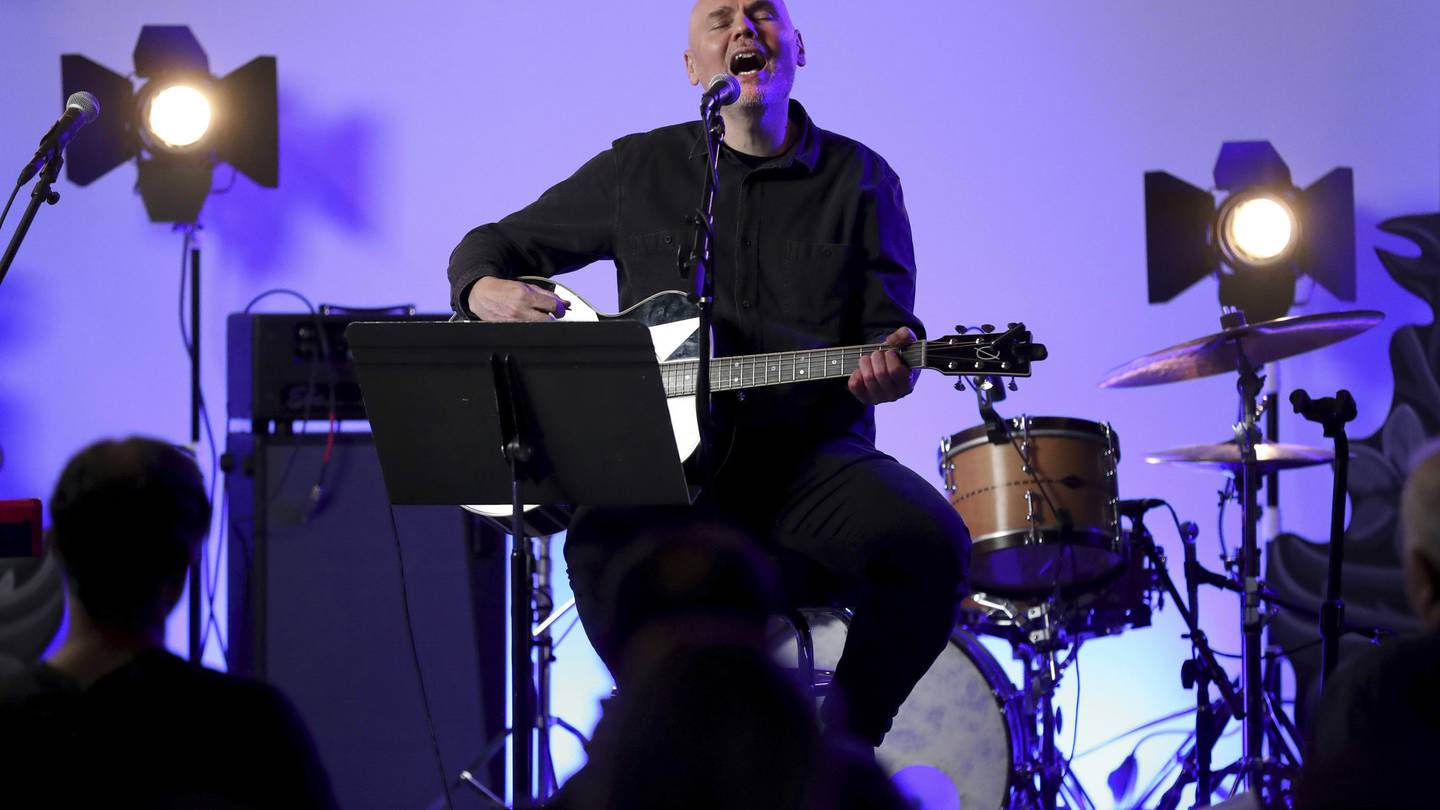 Smashing Pumpkins’ Billy Corgan hosts benefit concert for Highland Park