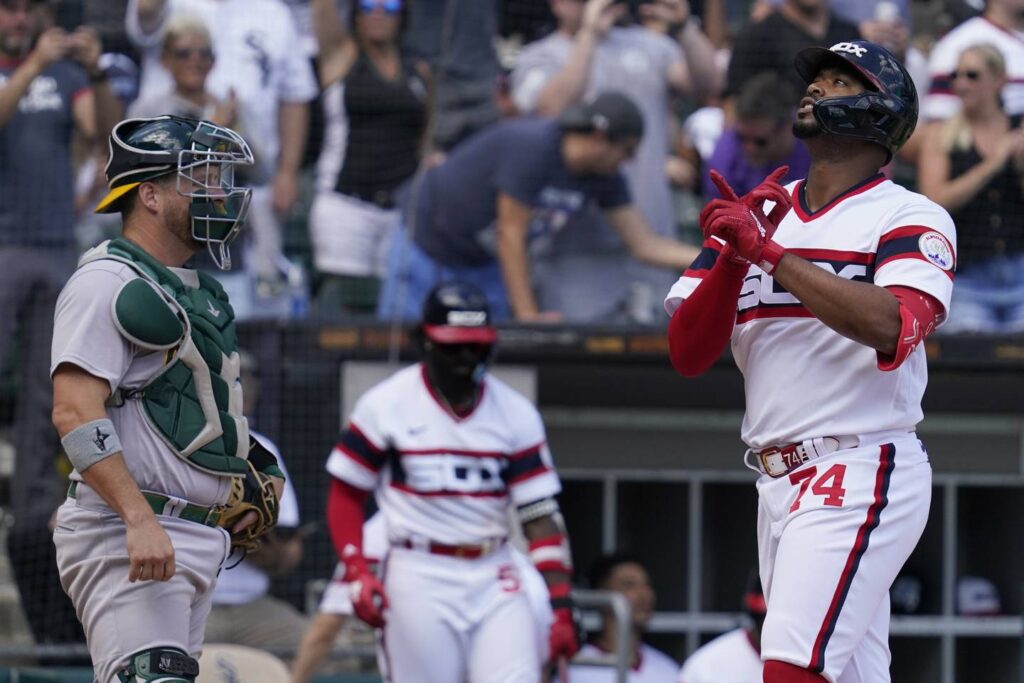 Dylan Cease’s latest strong start puts the Chicago White Sox over .500 — and 2 games back in the AL Central — to finish July