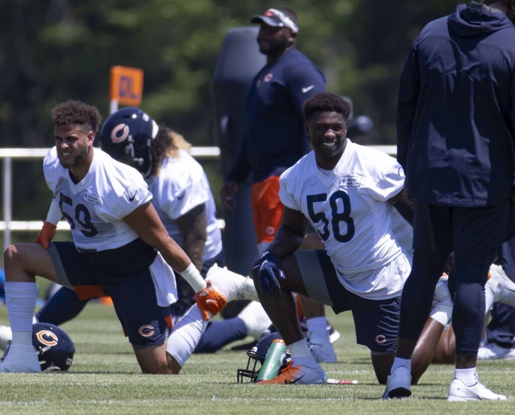 When will Roquan Smith’s hold-in end? Has the offense made any progress? 4 timely questions about the Chicago Bears.