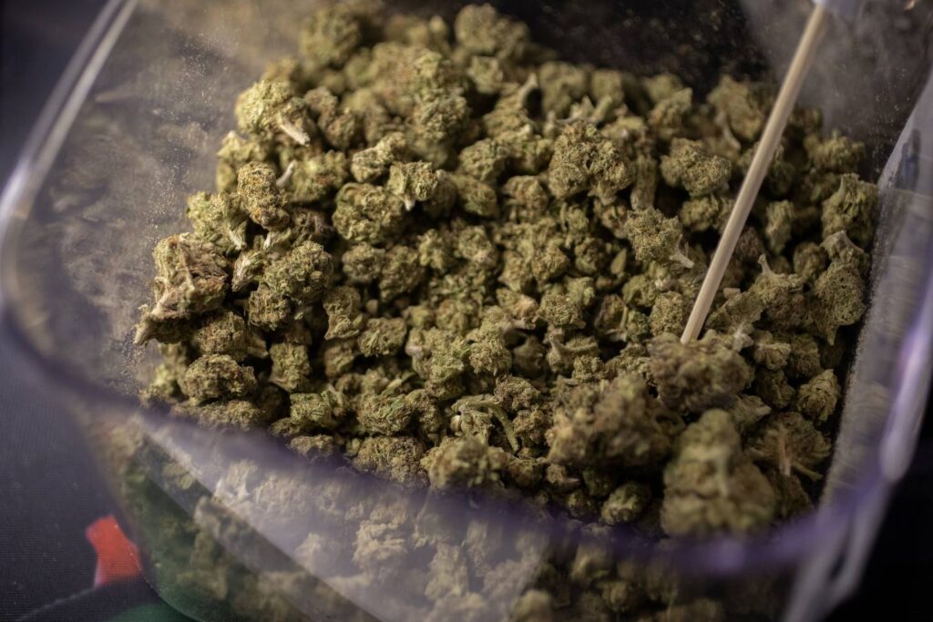 Illinois pot dispensary licensees want OK to sell ownership shares. Some say they can’t open doors without more capital.