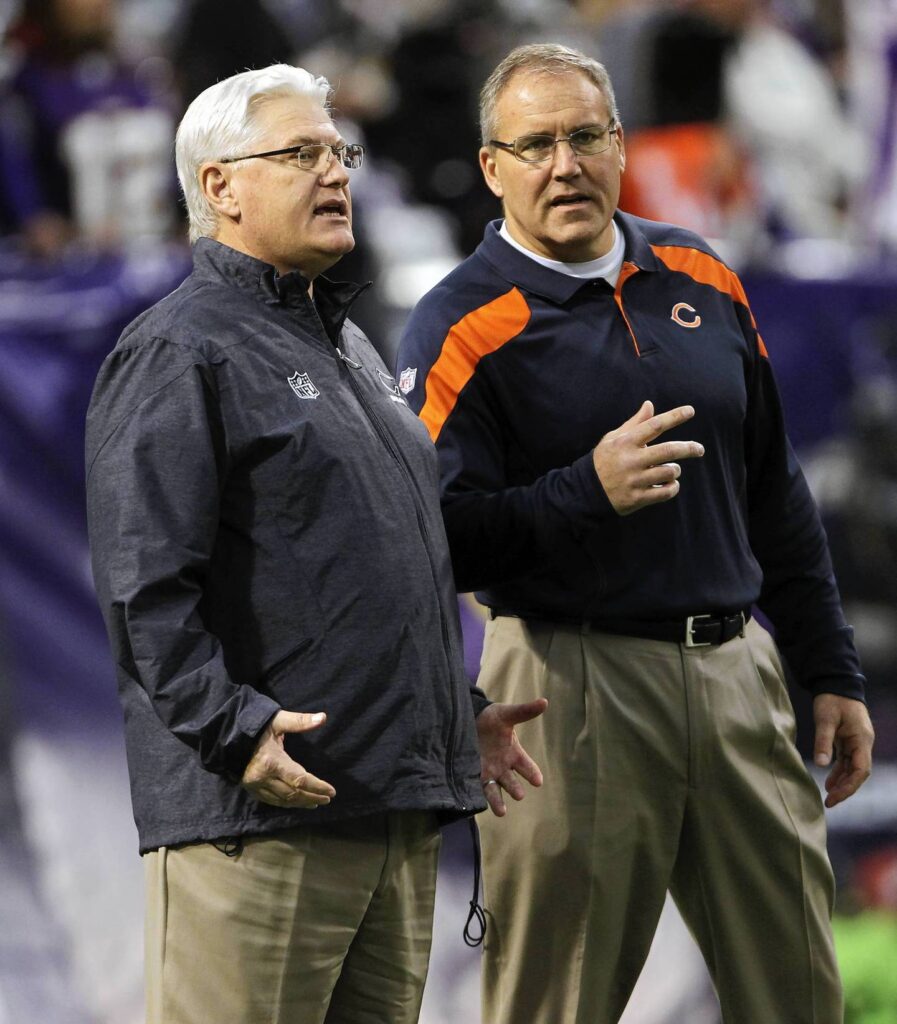 Column: Is the Chicago Bears offense as bad as the 0-16 Detroit Lions of 2008? Mike Martz says QB Justin Fields has little chance.