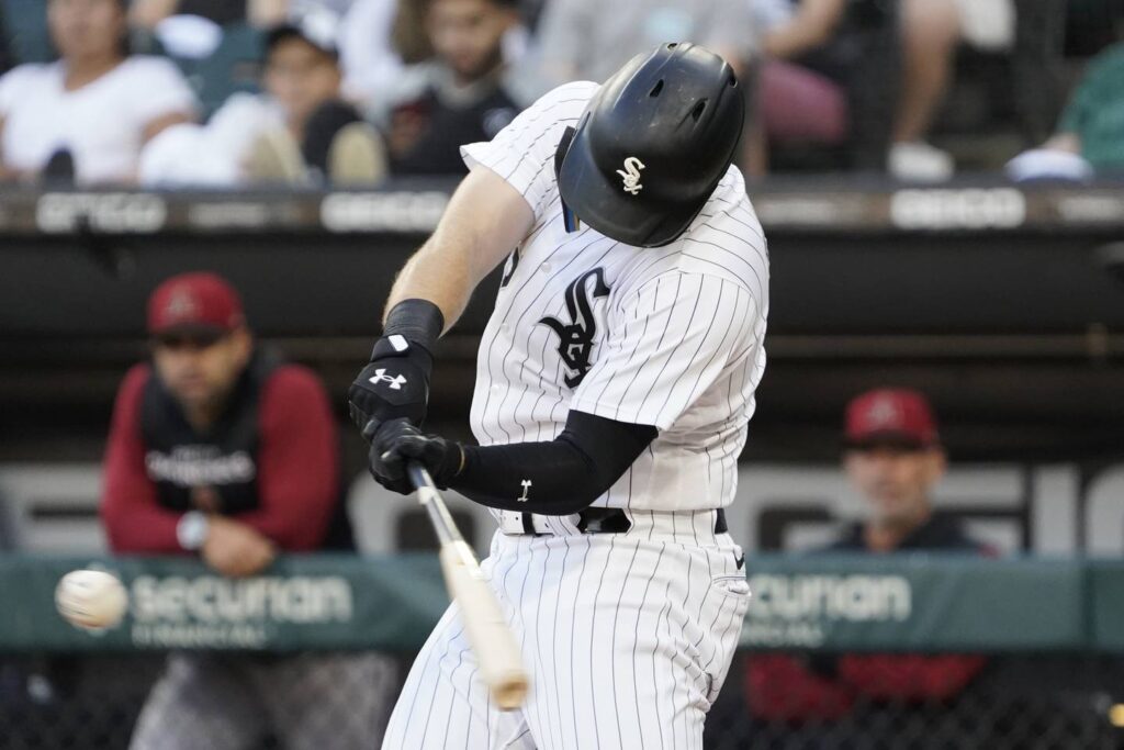 Chicago White Sox lose for the 8th time in 10 games, falling to the Arizona Diamondbacks 10-5: ‘Worst thing you can do is get frustrated’
