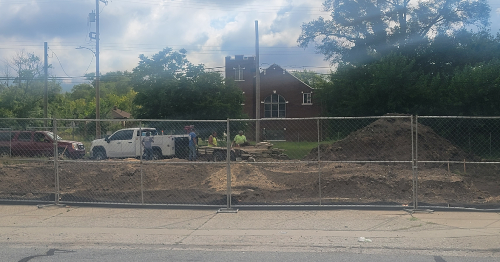 Construction on New J’s Breakfast Club location officially begins