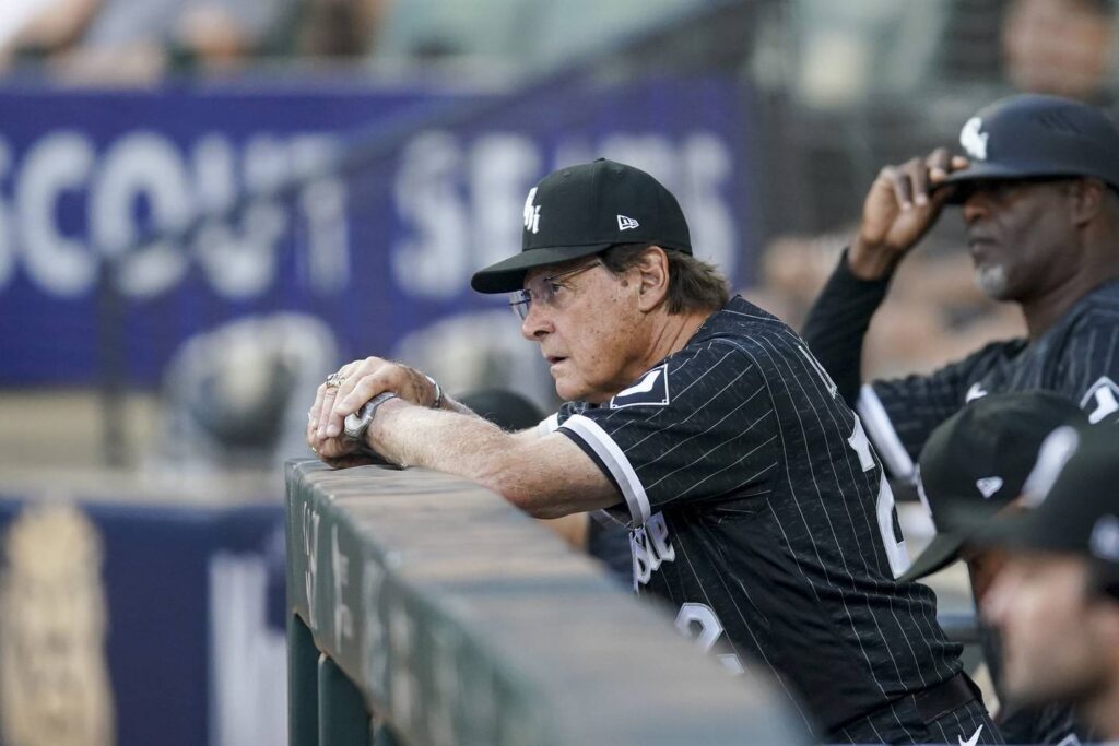 Column: As the Chicago White Sox slog through an angst-ridden season, Dr. Ozzie brings some needed levity