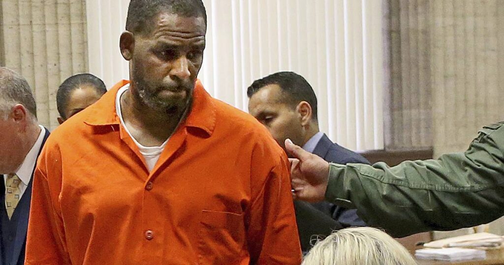 Judge: R. Kelly to pay $300,000 to victim in sex crimes case