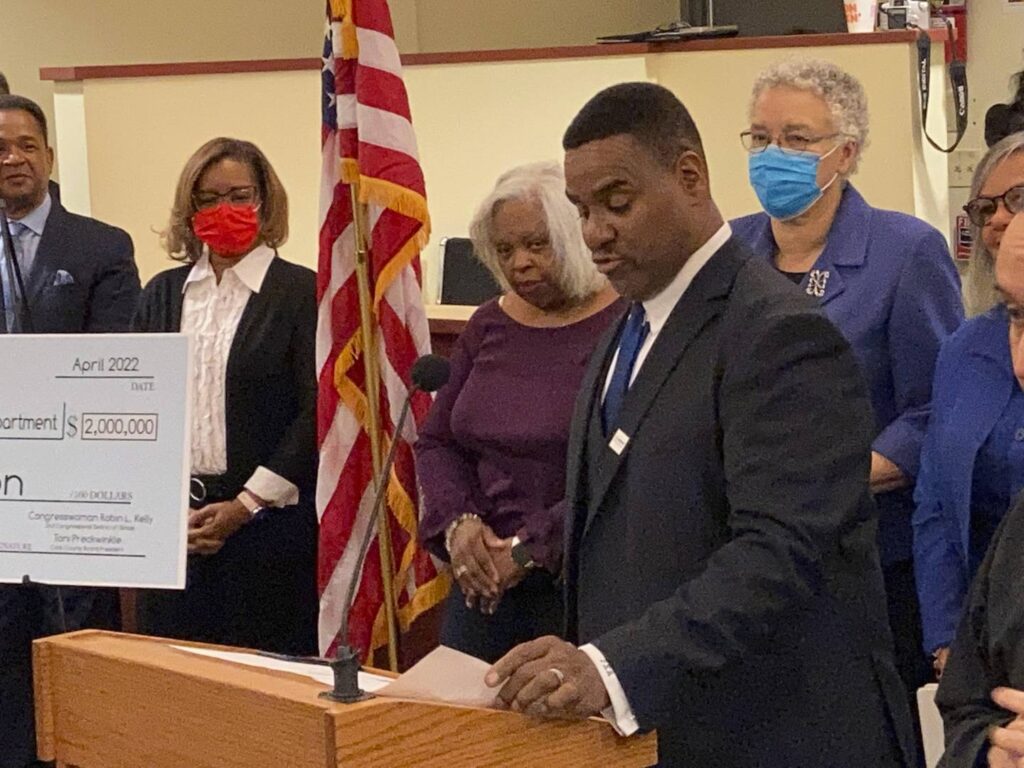 Dixmoor water systems suffers multiple breaks, at least 1,000 residents without clean supply