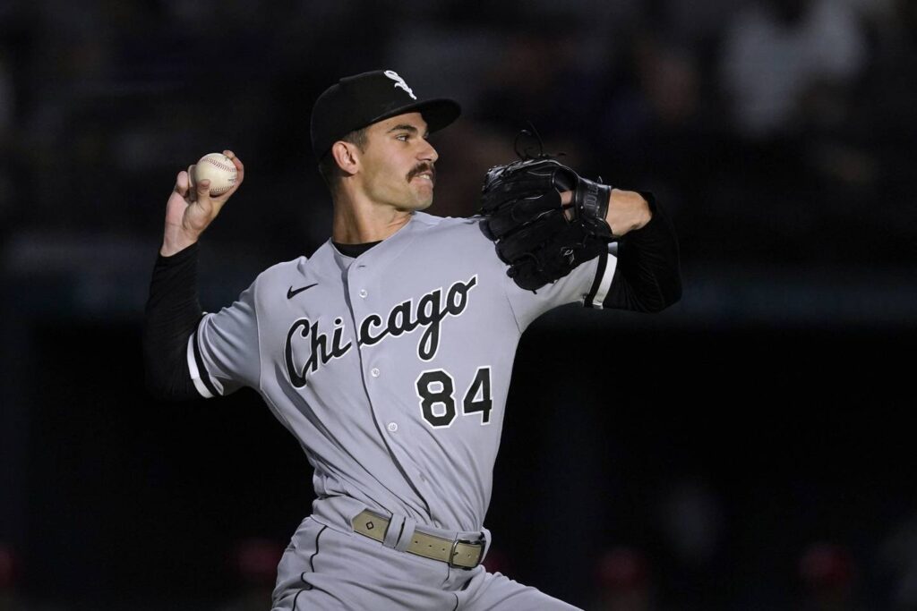 Dylan Cease delivers again and Liam Hendriks earns his 100th career save in the Chicago White Sox’s 2-1 win against the Texas Rangers
