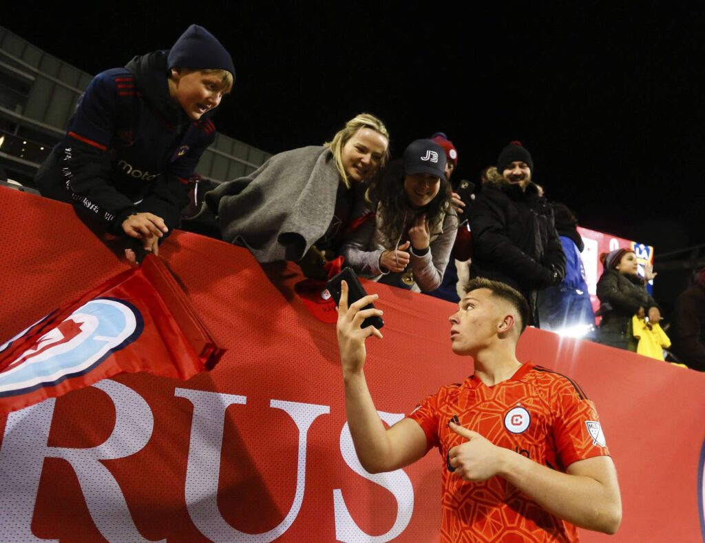 Gabriel Slonina is leaving the Chicago Fire after the season in a $10 million transfer to Chelsea of the Premier League