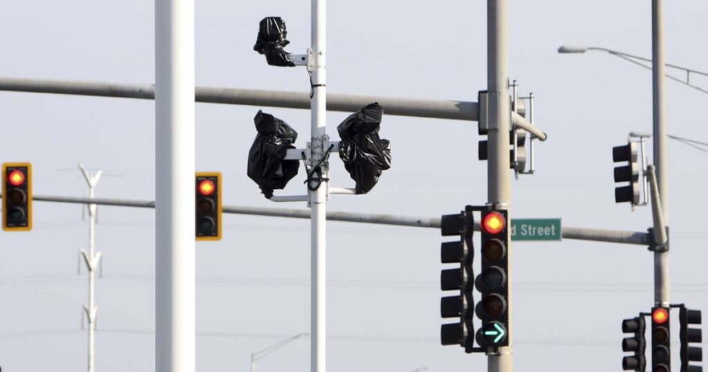 Judge’s order allows Oak Brook Terrace to reactivate red-light cameras at Route 83 and 22nd Street — for now