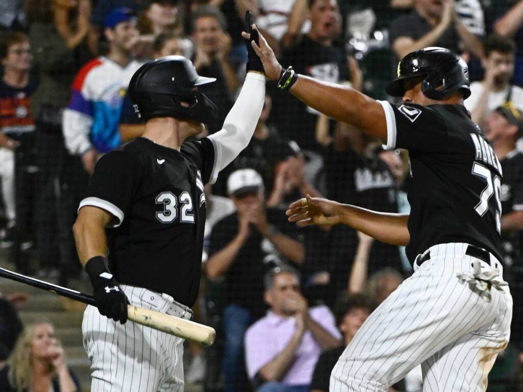 José Abreu’s baserunning sparks the Chicago White Sox to a 6-4 win against the Detroit Tigers: ‘It’s the little things sometimes’