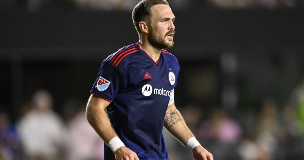 Chicago Fire defender Rafael Czichos pays $785,000 for 4-bedroom home in Indian Head Park