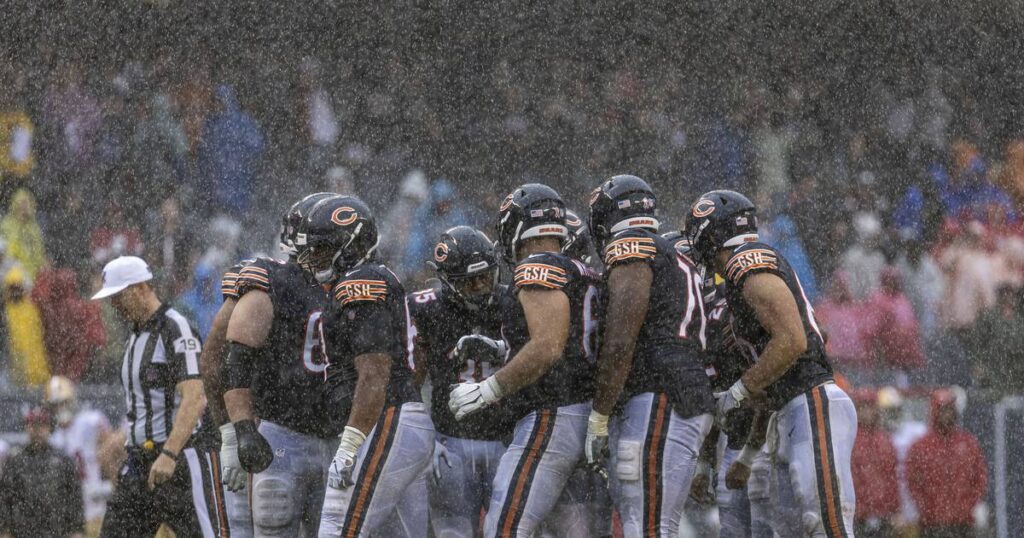 Chicago Bears Q&A: Was Cole Kmet’s Week 1 usage a result of the miserable weather? When will Lucas Patrick be able to play center?