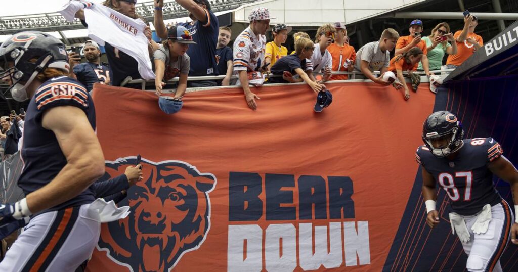 Column: Chicago’s love-hate relationship with Soldier Field begins again with a new Bears season