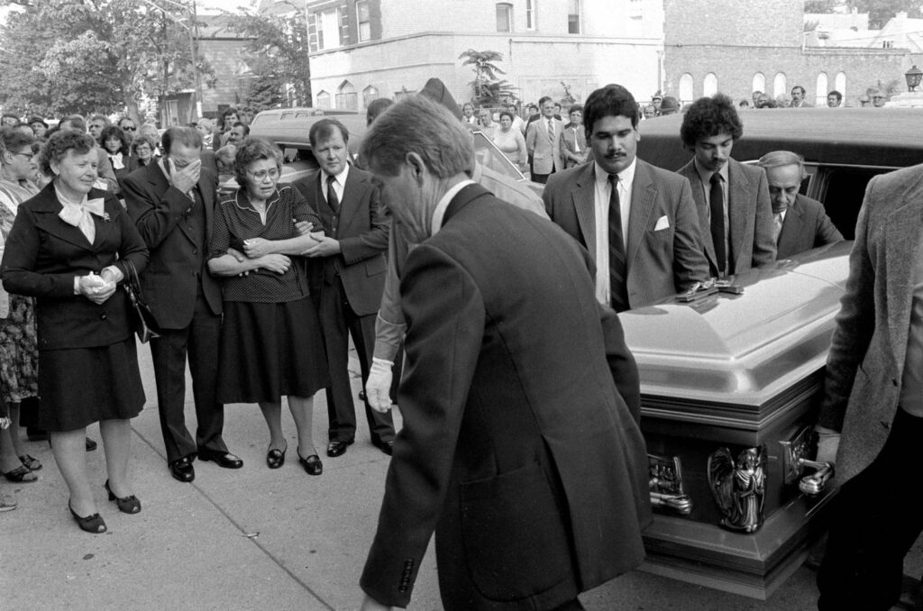 The Tylenol murders: Read our weekly series and listen to the podcast