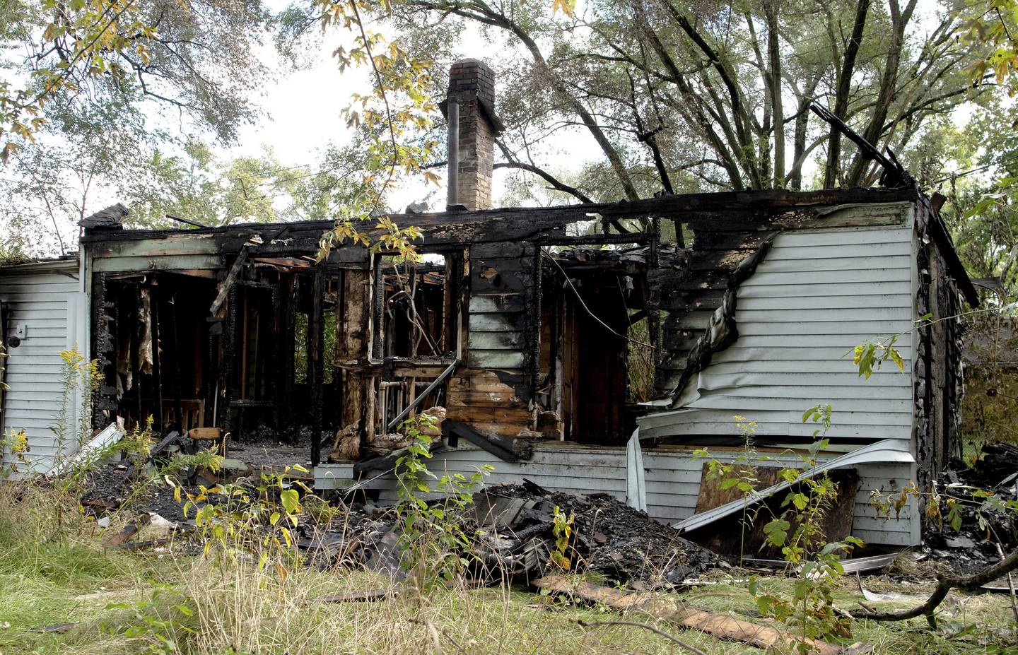 Burned home on West 8th Avenue in Gary, Indiana where the remains of Deborah Leslie, 30, were found September 23, 2022 in Gary, Indiana. Leslie, of Griffith, Indiana, had been missing since September 18. (Andy Lavalley for the Post-Tribune)