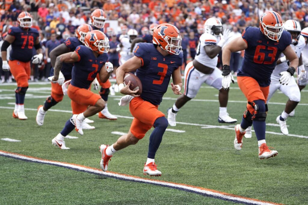 Illinois scores 24 unanswered points and puts in a dominant defensive performance in a 24-3 win over Virginia
