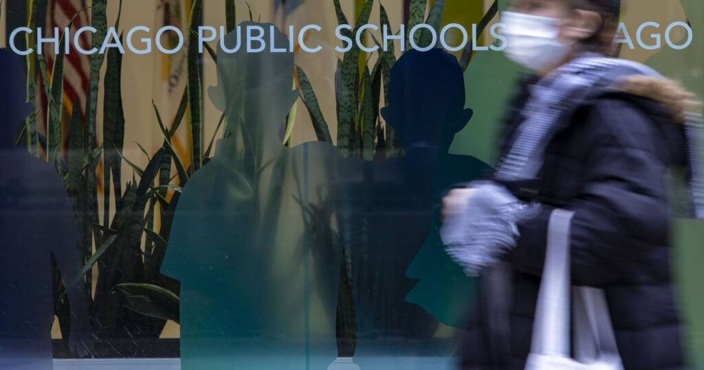 Judge OKs $9.25 million settlement between Chicago schools and teachers union