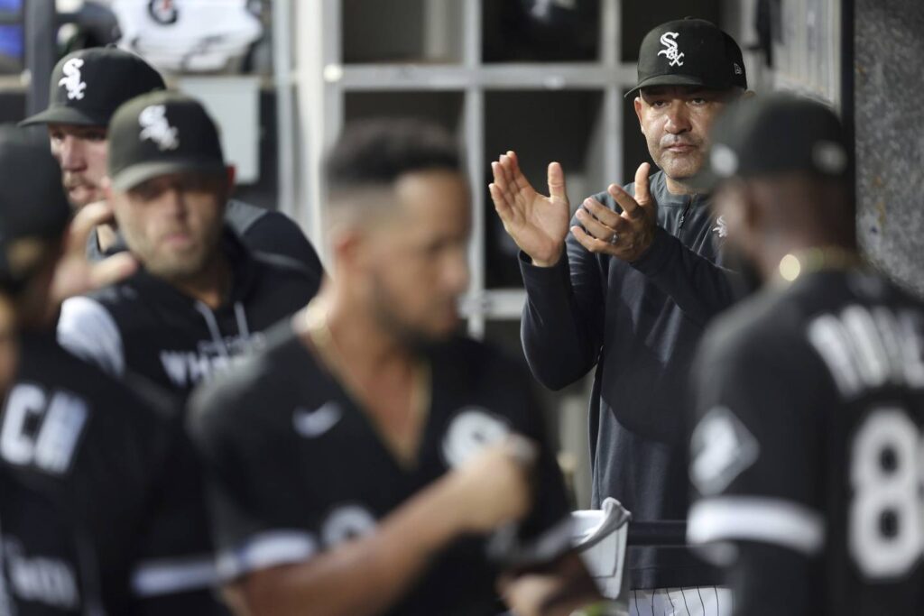 Column: It’s not always easy being a Chicago White Sox fan, as Tony La Russa is discovering during his recovery