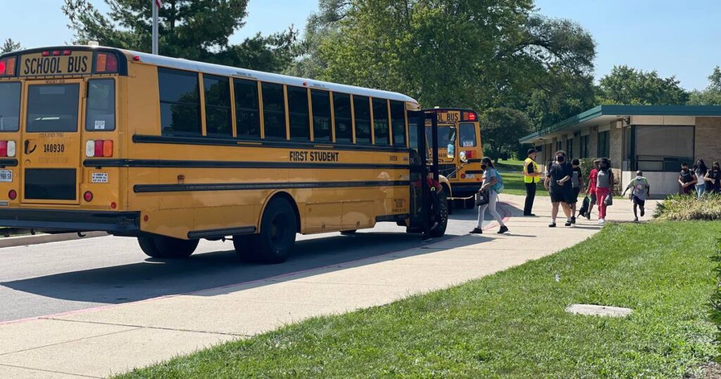 Aurora, Oswego and Plainfield schools report a ‘suspicious individual’ trying enter, tour school buildings