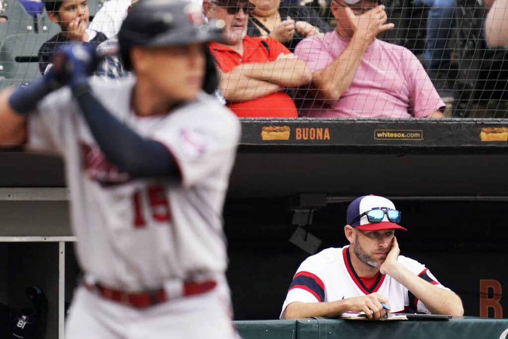 Squeezed out: Chicago White Sox miss a chance for a big inning and drop the series finale to the Minnesota Twins